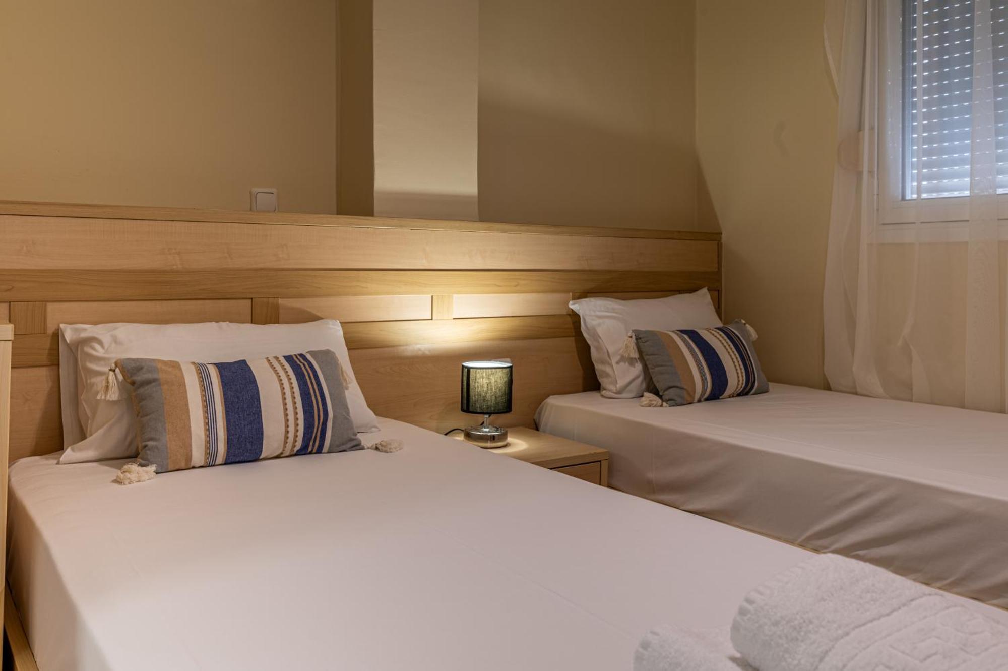 Fontana Luxury Rooms Mytilíni Esterno foto