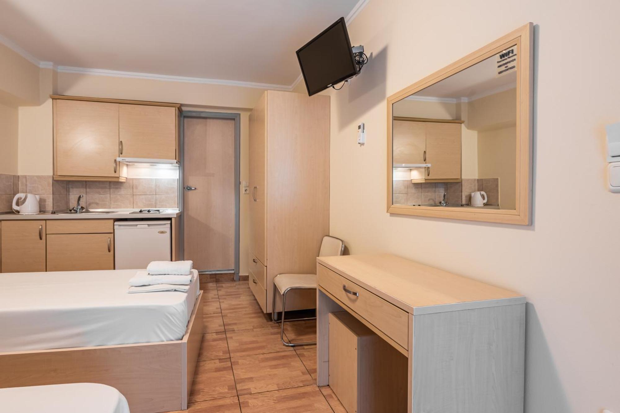 Fontana Luxury Rooms Mytilíni Esterno foto