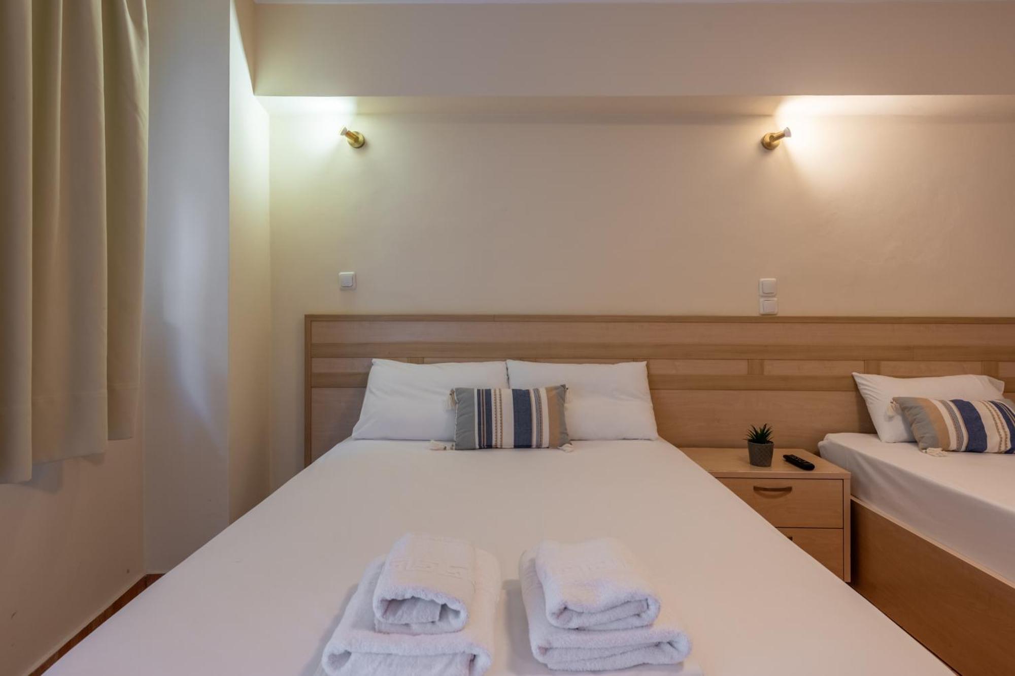 Fontana Luxury Rooms Mytilíni Esterno foto